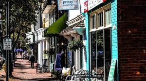 New construction homes and local lifestyle in Davidson, NC